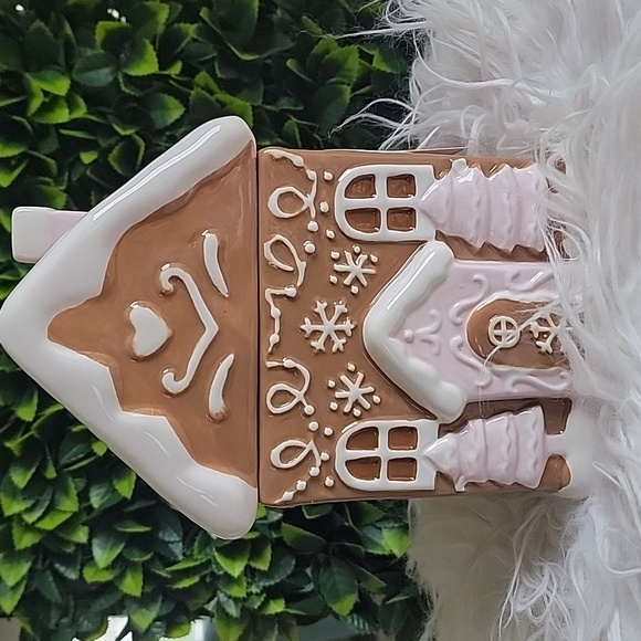 NWT Tik Tok Viral Peppermint & Pine Gingerbread House Cookie Jar Mug Set (2) - Picture 2 of 15